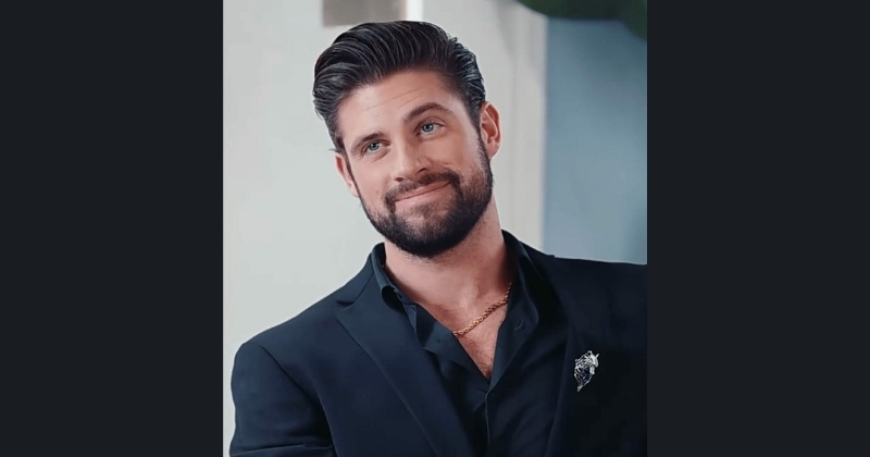 Is Cayman Cardiff married?