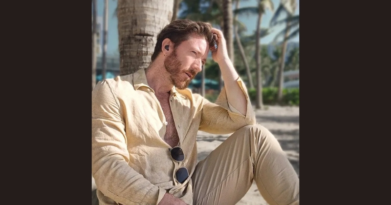 Is Alex Pychtin married? What fans want to know 3 Alex Pychtin in vertical drama