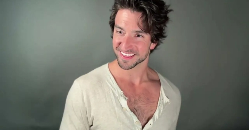 Mark Pontarelli height, look, and playing range